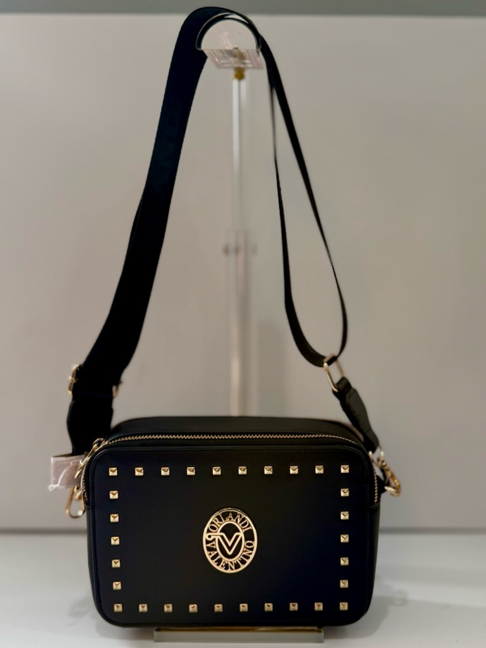 Valentino by Mario Valentino Studded Crossbody Camera Bag NWT - Picture 2 of 7